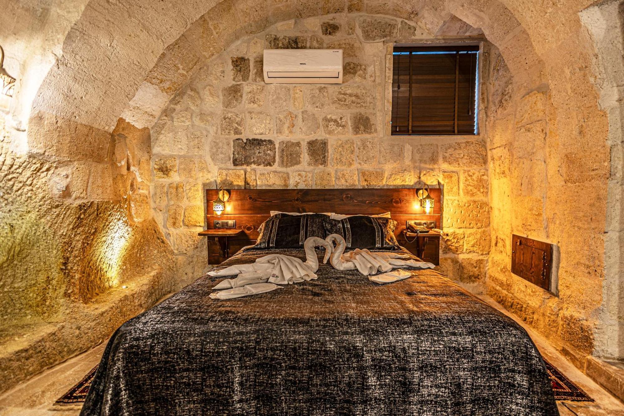 Zuemruetue Anka Cave 호텔 어굽 외부 사진